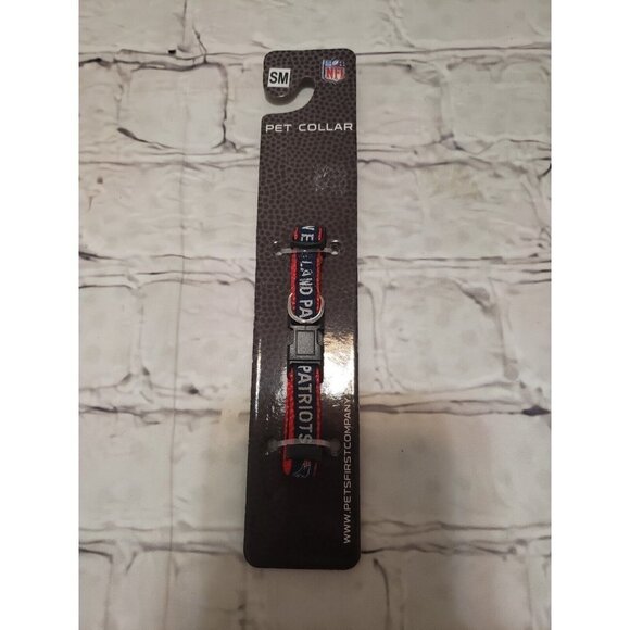 NEW NFL New England Patriots Adjustable Dog Collar Size Small 3/8" W by 8-12" L - Picture 1 of 2
